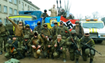 La foto dei militari Azov con la svastica è vera? Potrebbe essere un fake