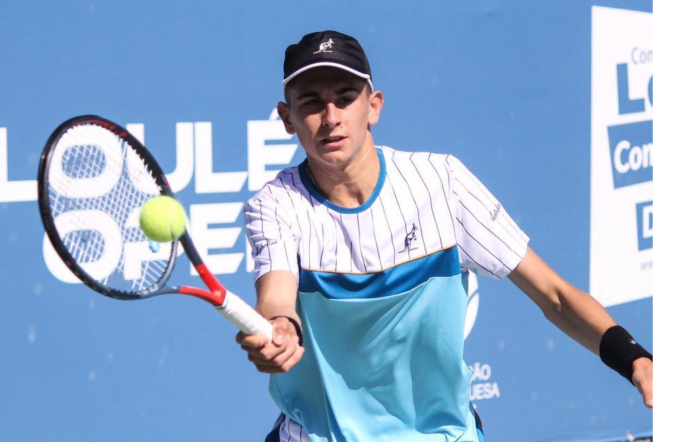 Matteo Arnaldi concede il tris e vola agli ottavi al Challenger di Roseto degli Abruzzi