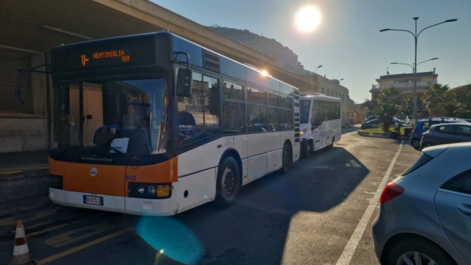 Riviera Trasporti assume autisti