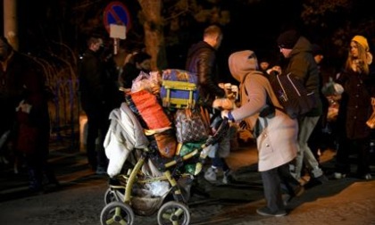 In pullman dall'estremo ponente a Chisinau per portare aiuti agli sfollati