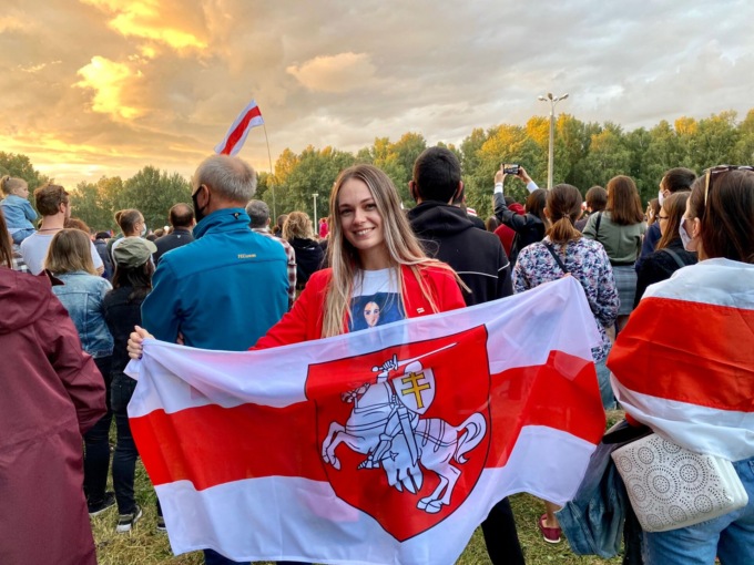 Incontro con l’attivista bielorussa Yuliva Yukhno