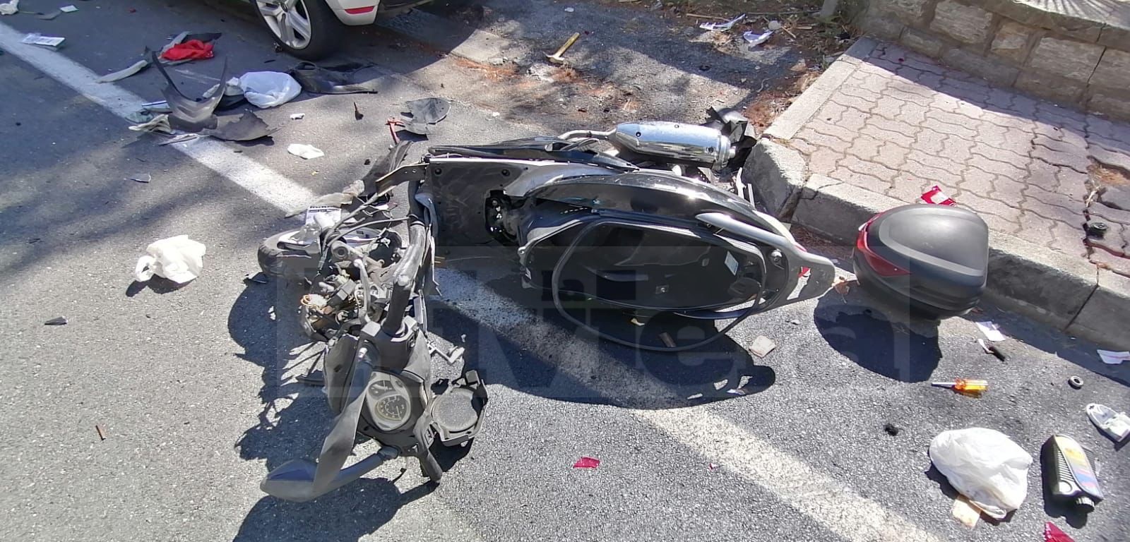 incidente stradale ventimiglia auto scooter ponte san ludovico
