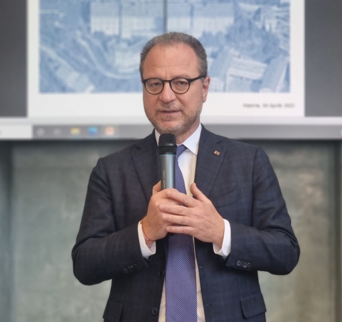 Guerra in Ucraina: Mulè, auspicabile incontro Draghi e Putin