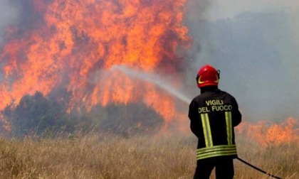Maxi esercitazione antincendio boschivo con la Francia