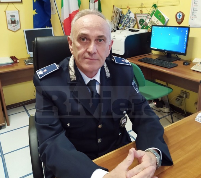 Il comandante della polizia locale di Vallecrosia in congedo dopo 41 anni di servizio