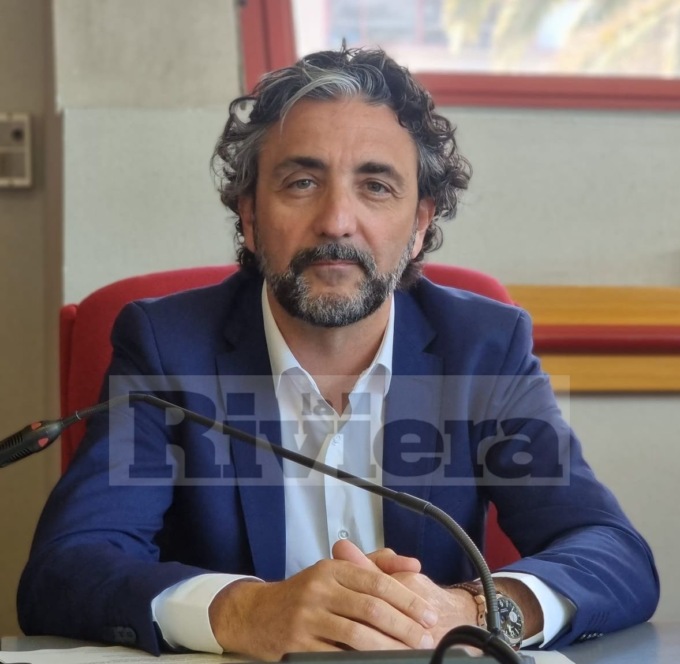 Taggia: Il sindaco risponde alle polemiche relative al parcheggio dietro la Darsena