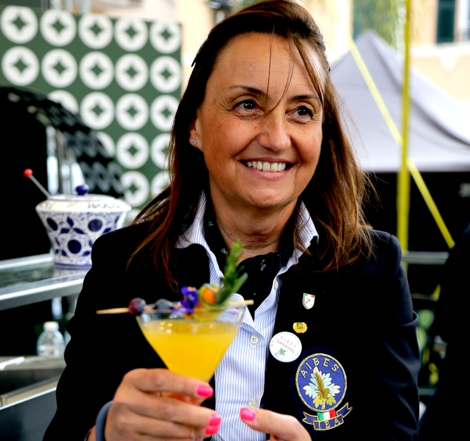 A Donatella Uslenghi l’Aromaticocktail Aibes, al Bar Agriotta  il concorso Confcommercio