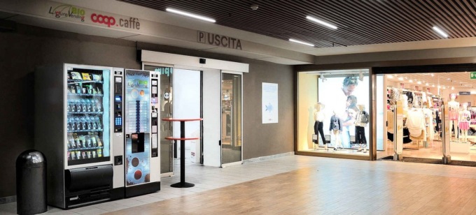 Per una pausa caffè in sicurezza ai distributori automatici