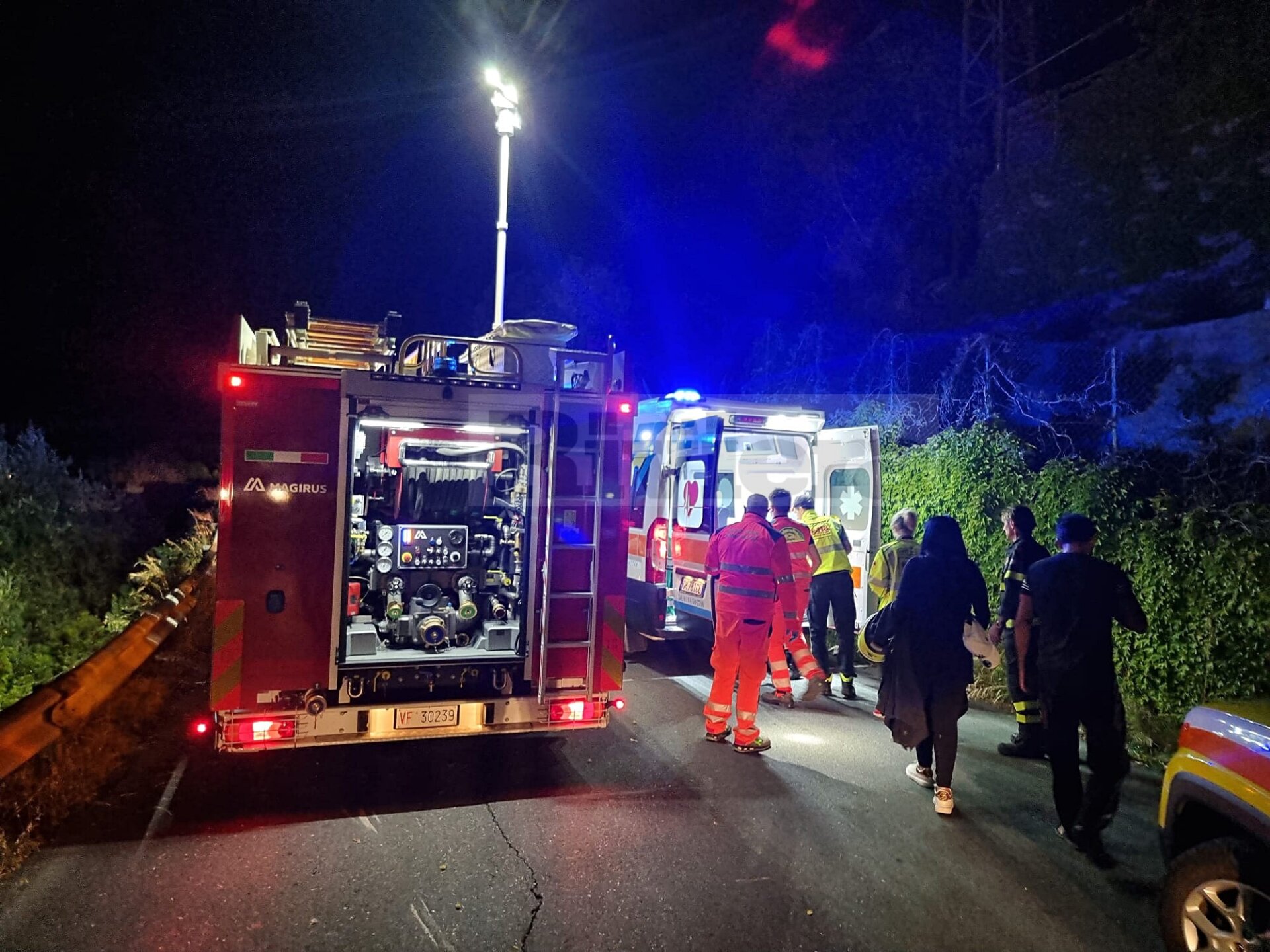 incidente moto strada per castellaro ragazzo nella scarpata_02