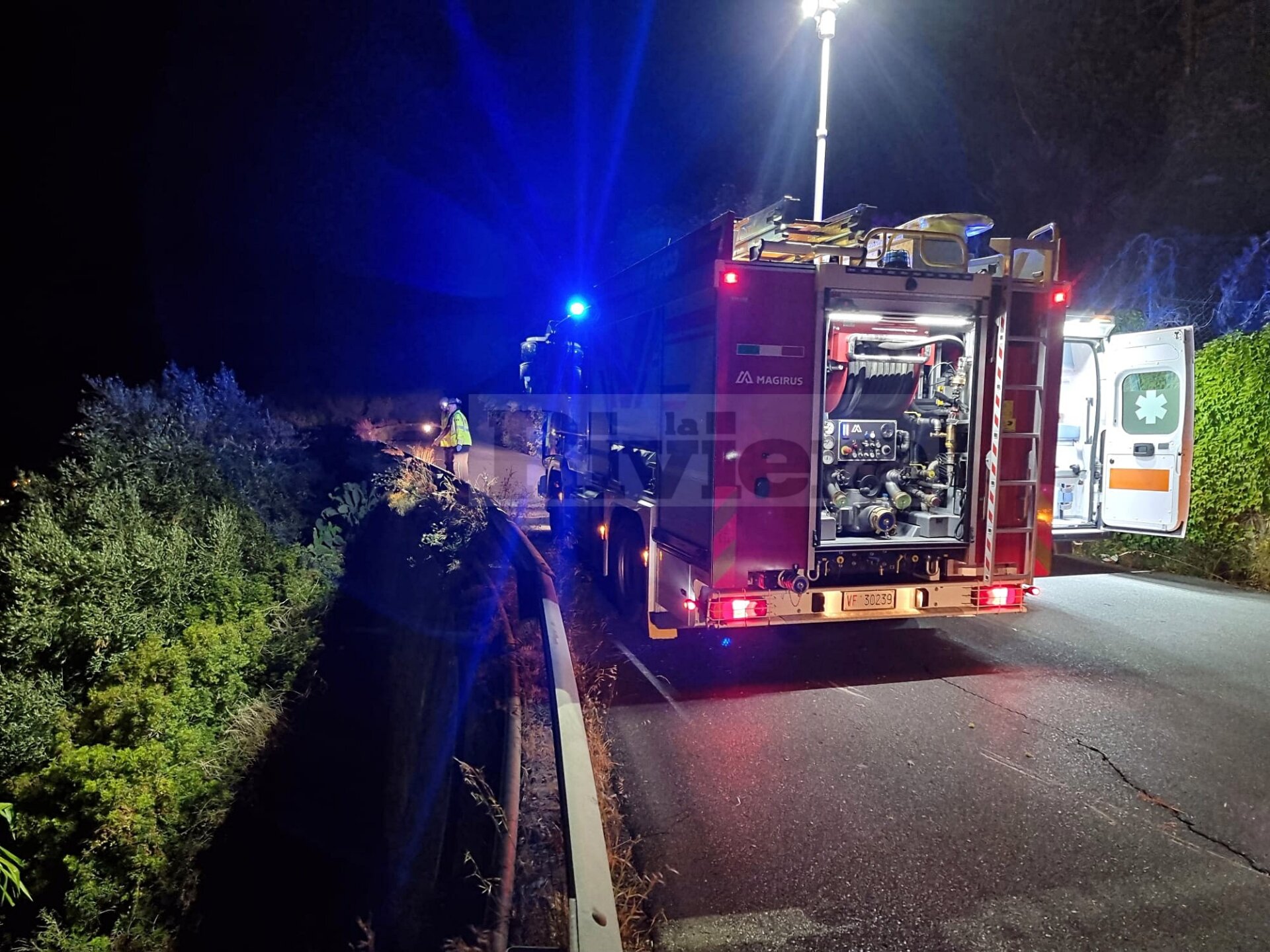 incidente moto strada per castellaro ragazzo nella scarpata_06