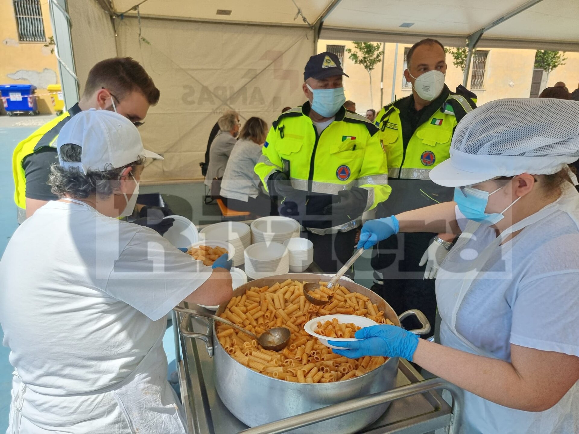 (mensa) bomba day taggia 15 maggio 2022 bomba aereo_04