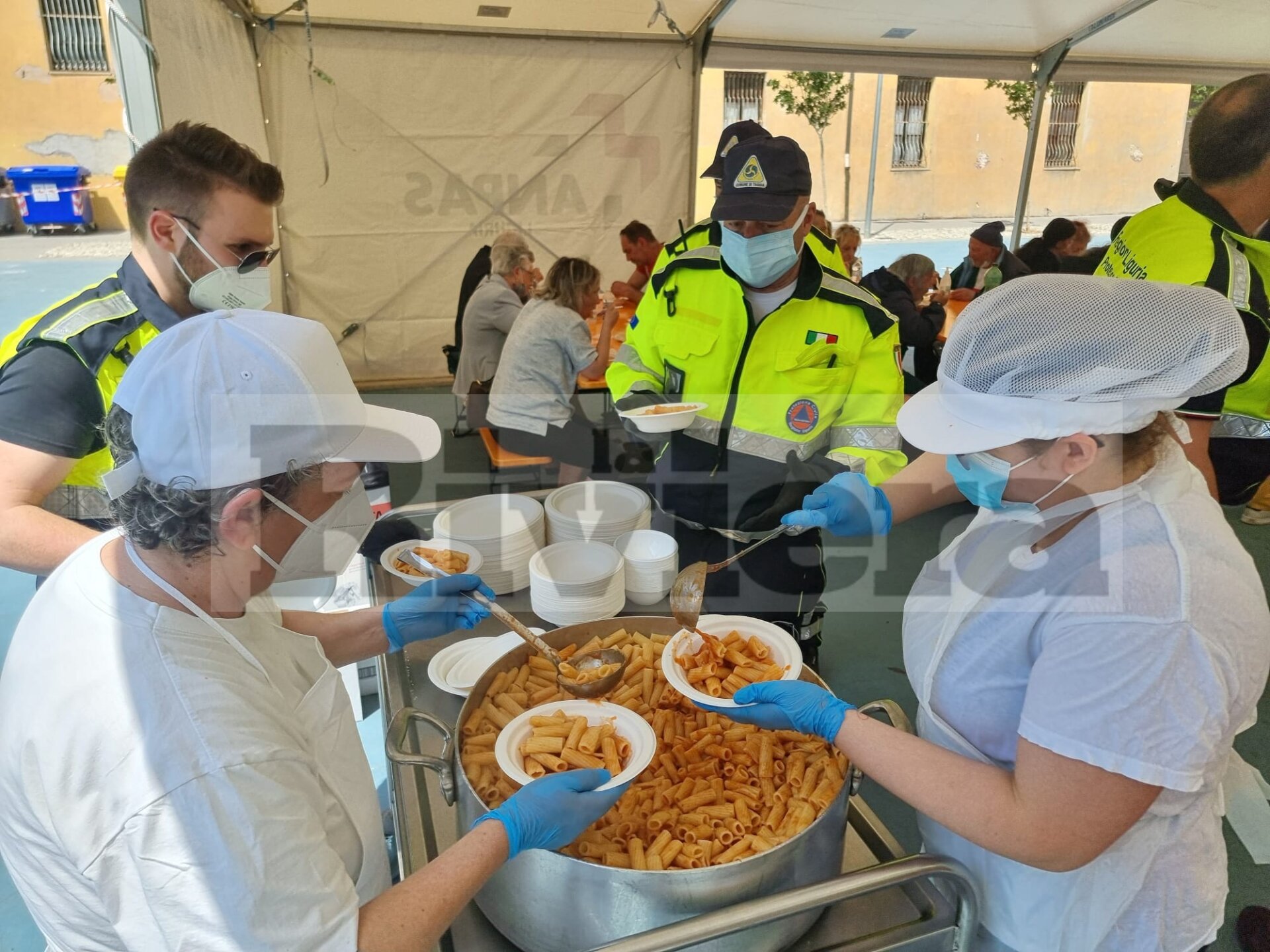 (mensa) bomba day taggia 15 maggio 2022 bomba aereo_07