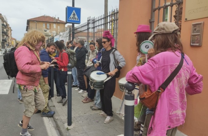 Parroco di Ventimiglia ascoltato come teste al processo contro 4 no border