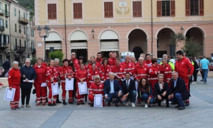 Chiusavecchia inaugura il nuovo Campo Sportivo e poi festeggia la Croce Rossa