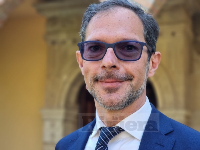 Ingenito al vetriolo contro l’opposizione: “Sciacalli”