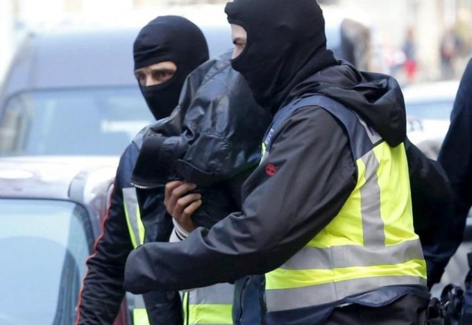 Digos sgomina cellula terroristica in Liguria