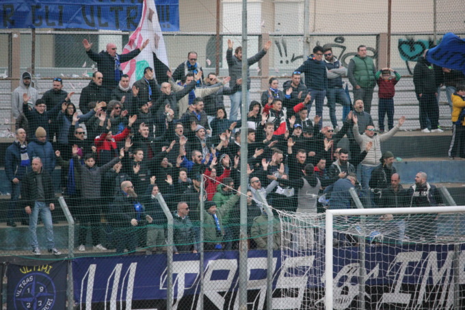 Ultras imperiesi compiono 45 anni