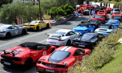 Dalle Langhe a Sanremo sessanta Supercar Ferrari, Lamborghini e Porsche per la Targa Sobrero - LA GALLERY