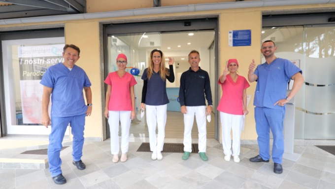 Denti fissi anche con poco osso da EasyImplantology