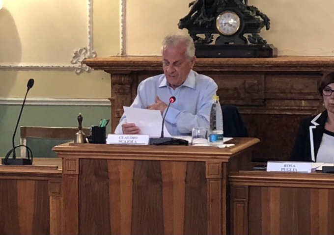 Provincia, le dimissioni di Dellerba al suo posto Ingenito
