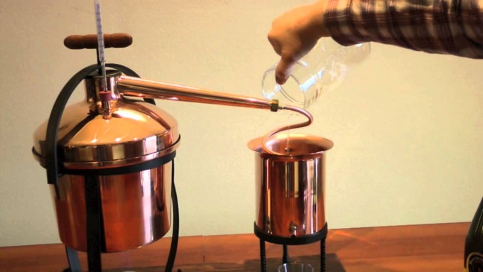 Scoperta distilleria di grappa nella cella del carcere