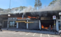 Incendio in corso Imperatrice a Sanremo distrutto negozio una persona intossicata