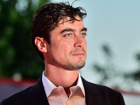 Film di Scamarcio: divieti a Sanremo