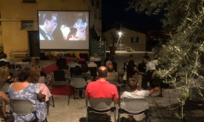 Torna il cinema sotto le stelle nella Pigna di Sanremo