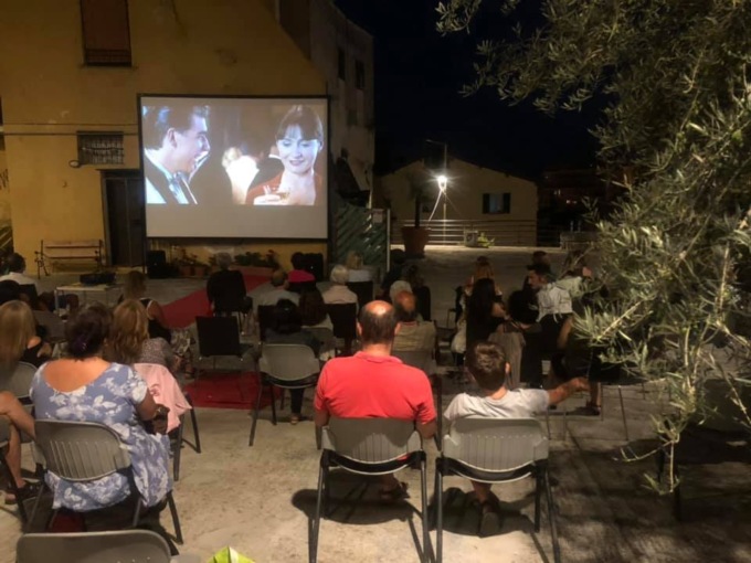 Torna il cinema sotto le stelle nella Pigna di Sanremo