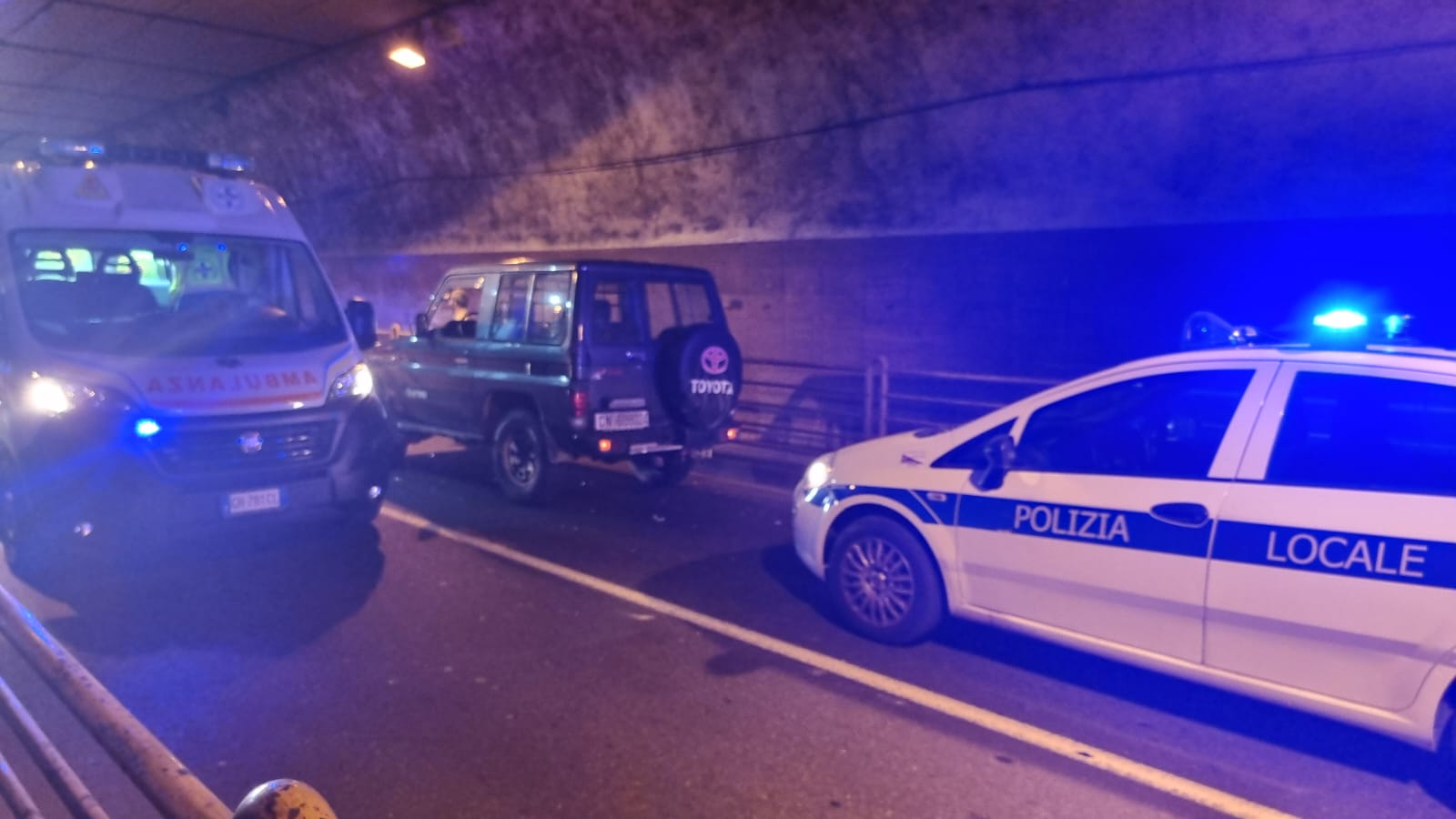 Incidente Galleria francia 2