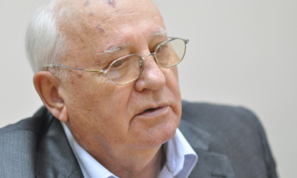 Morto l'ultimo leader dell'Urss Michail Gorbaciov, nel 1999 venne a Sanremo