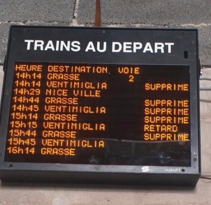 Treni soppressi da e per la Francia, a causa di una persona investita ad Antibes
