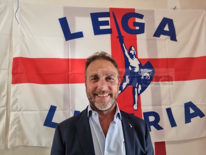 Piana aggredito all’ingresso del Palazzo della Regione