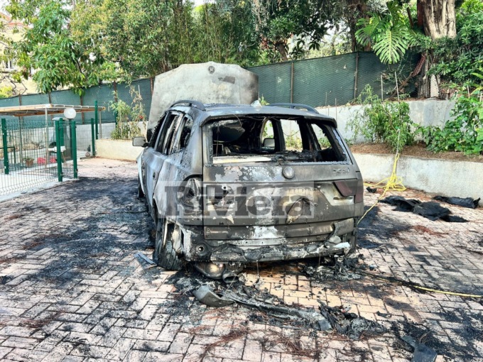 Brucia un’auto a Bordighera, mistero sulle cause