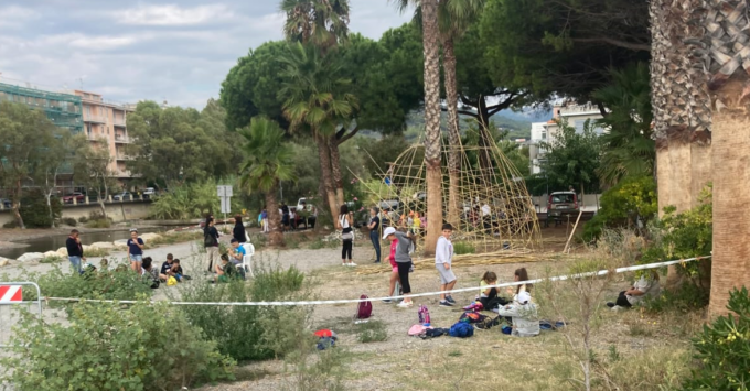 Una lezione all’aperto per i bimbi di Cervo