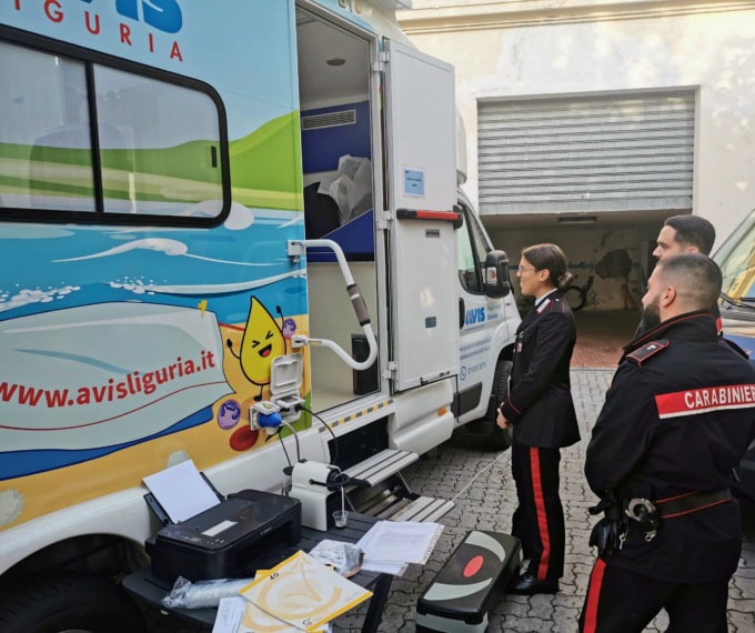 I carabinieri di Imperia donano il sangue