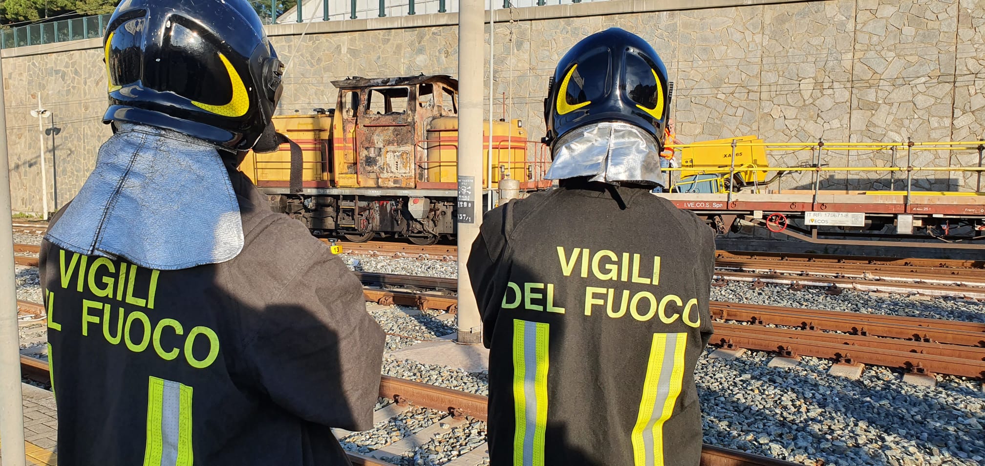 1 incendio locomotore stazione sanremo incidente mortale macchinista_03