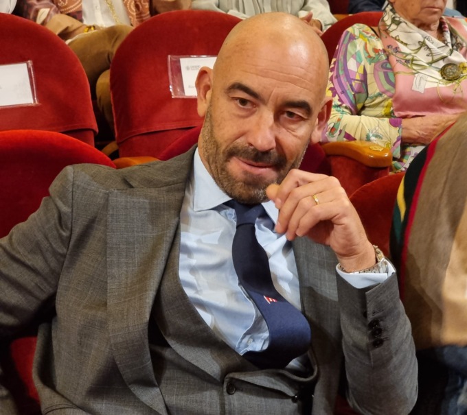 Pecora Nera e Cln presentano un esposto contro il virologo Matteo Bassetti