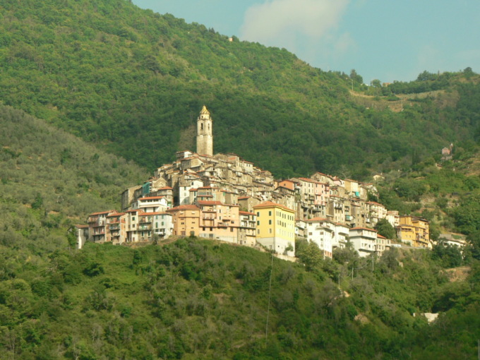 Castelvittorio: alla ditta Edicantieri il recupero dell’area manifestazioni