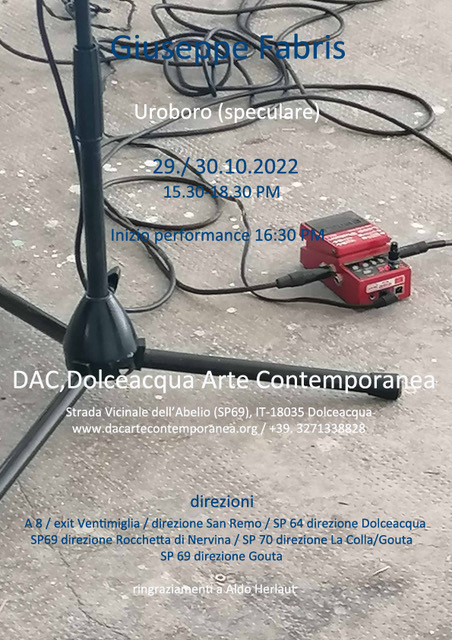 Uroboro (speculare): la performance di Giuseppe Fabris a Dolceacqua
