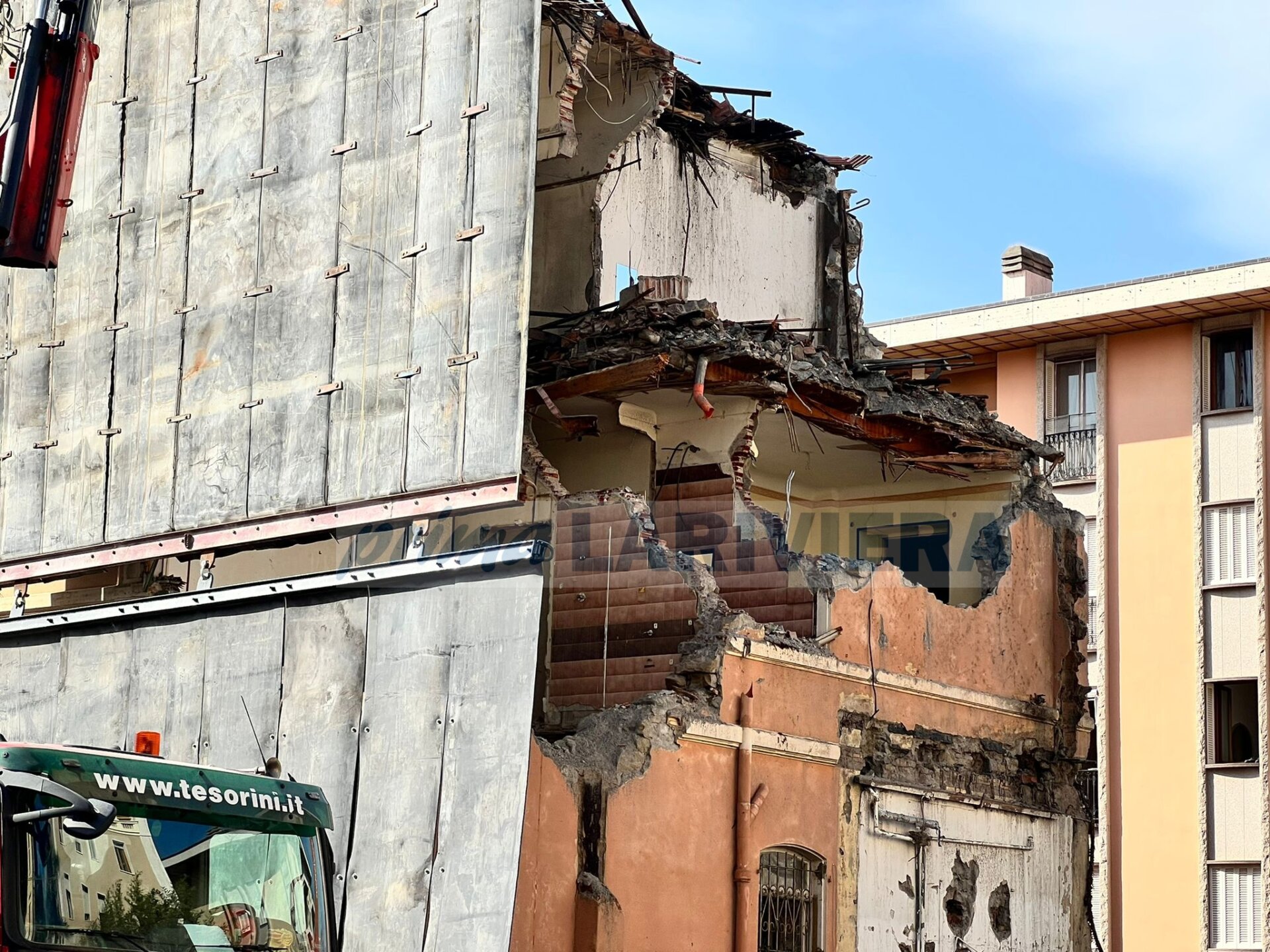 bordighera ex hotel savoy corso italia demolizione costruzione lavori_02