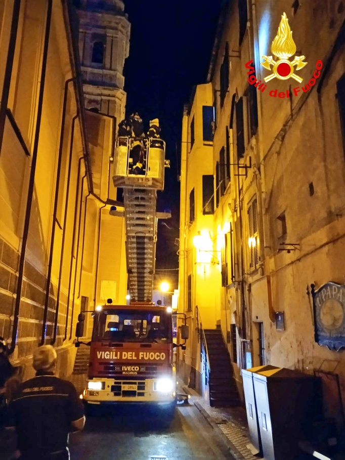 incendio canna fumaria ristorante u papa imperia_02