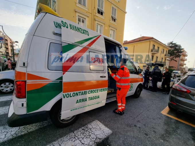 Sanremo: investito in via Roma, insegue automobilista in scooter e lo prende a schiaffi