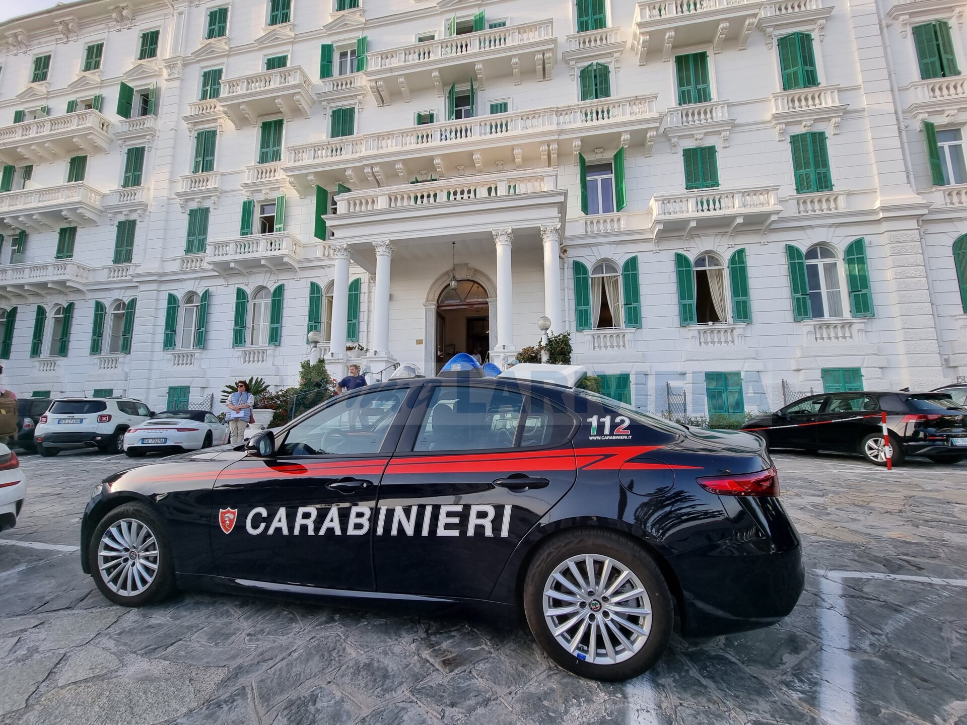 rapina hotel des anglais sanremo 31 ottobre 2022_02