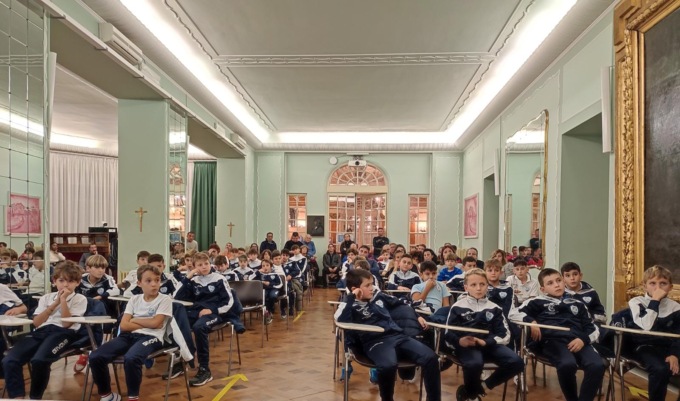 Incontro tra psicologa, genitori e giovani della Sanremese