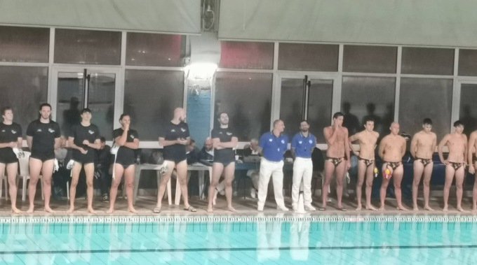 La Rari Nantes torna nel limbo, sconfitta a Lavagna
