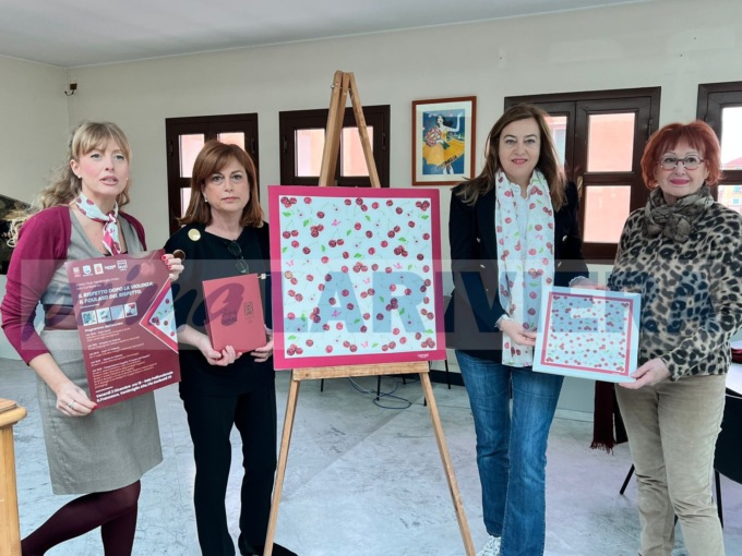 Violenza sulle donne: dai detenuti del carcere di Sanremo il “Foulard del Rispetto”