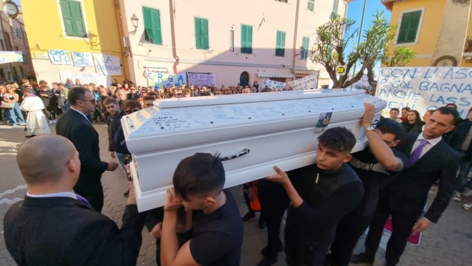 In 1000 per dire addio a Leonardo