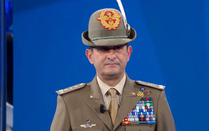 Il Generale Figliuolo presenta il suo libro al Casinò di Sanremo