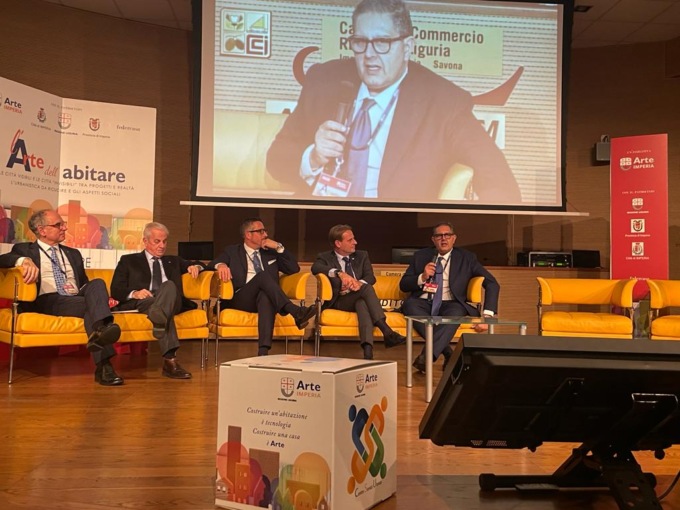 Convegno sulle Politiche Abitative a Imperia